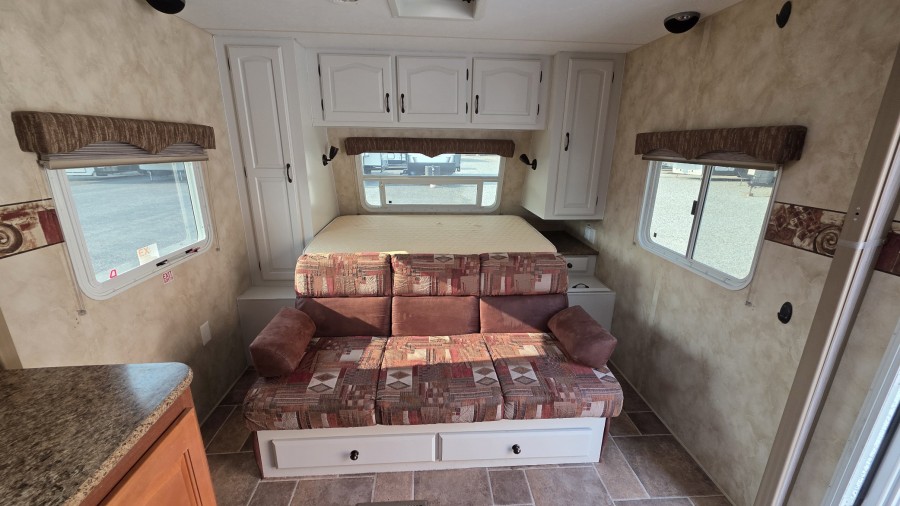 2012 Arctic Fox NORTHWOOD 22GQ 8