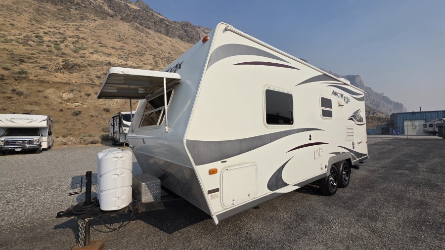 2012 Arctic Fox NORTHWOOD 22GQ 3