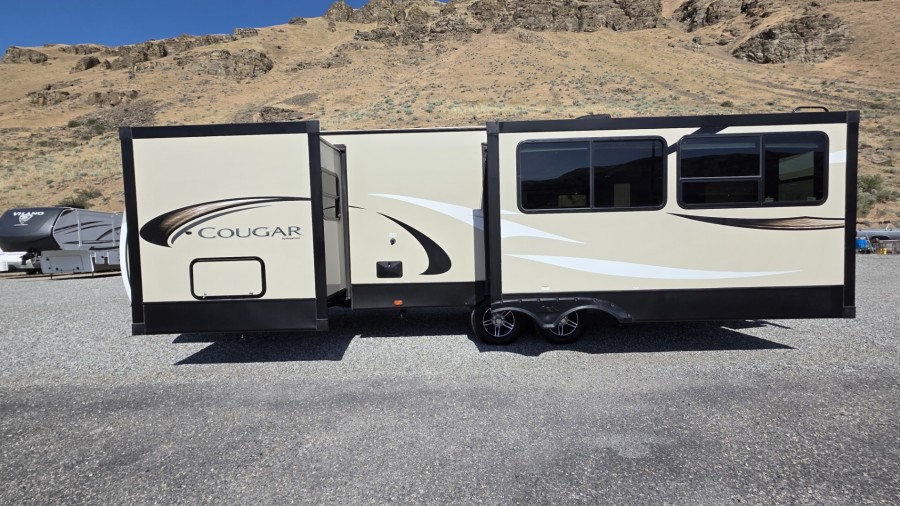 2018 Keystone RV Cougar 29RLDWE 1