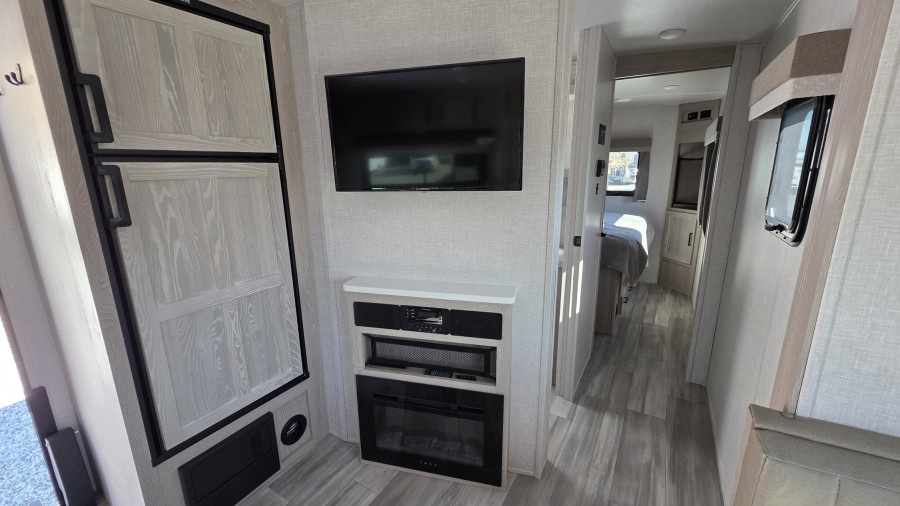 2022 Forest River RV Flagstaff 25RKS 8