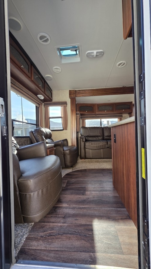 2015 Heartland North Trail 26LRSS 4