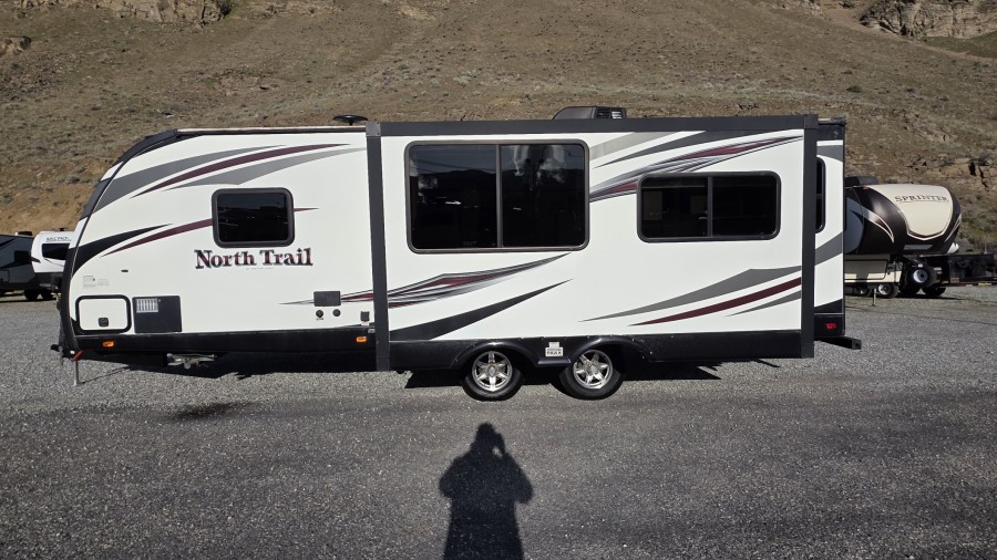2015 Heartland North Trail 26LRSS 1
