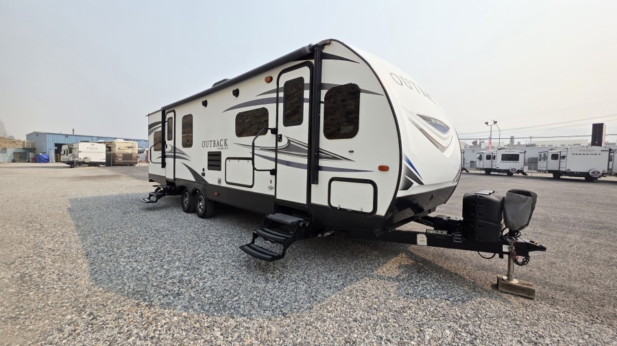 2018 Keystone RV Outback 272UFL 0