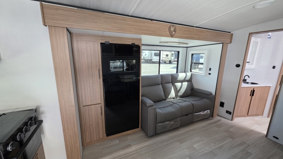 2026 Keystone RV Passport 2450RKWE 6