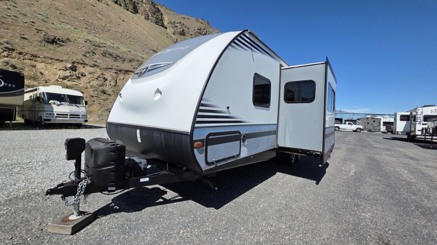2017 Forest River RV Surveyor 247BHDS 0