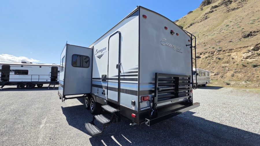2017 Forest River RV Surveyor 247BHDS 2