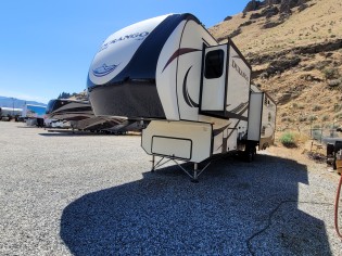 RVs-Durango 2500-325RLT